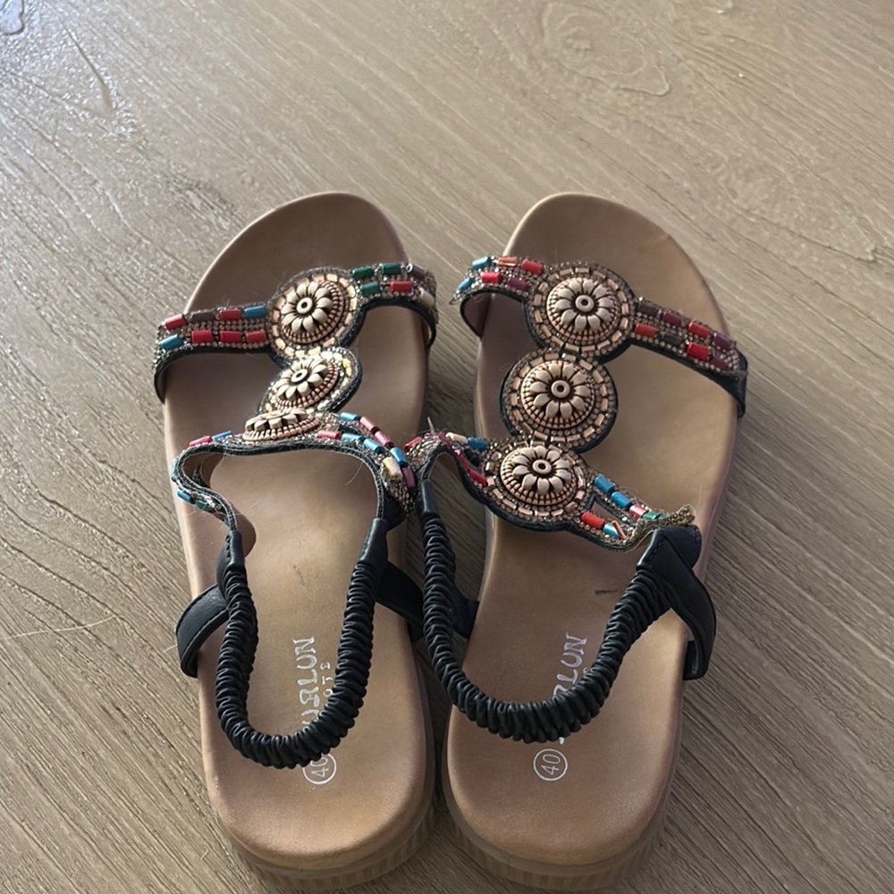 Stylish Beaded Women’s Sandals - Multicolor size 9 EU40